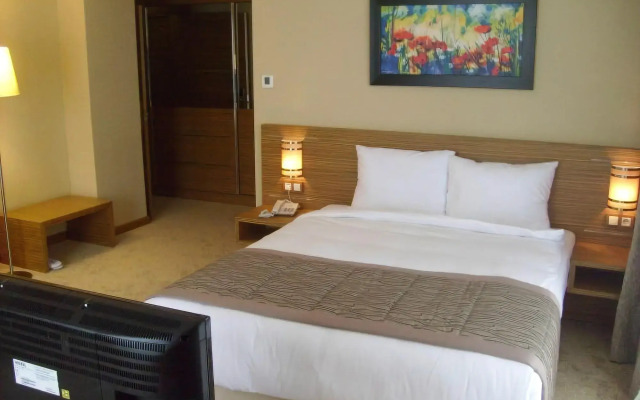 Hotel Almina Park