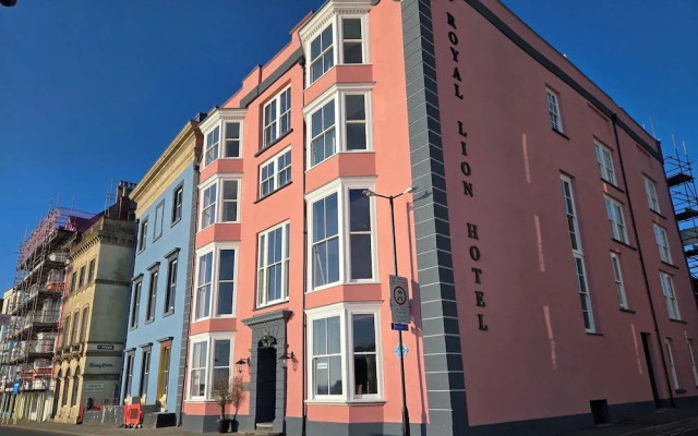 Royal Lion Hotel