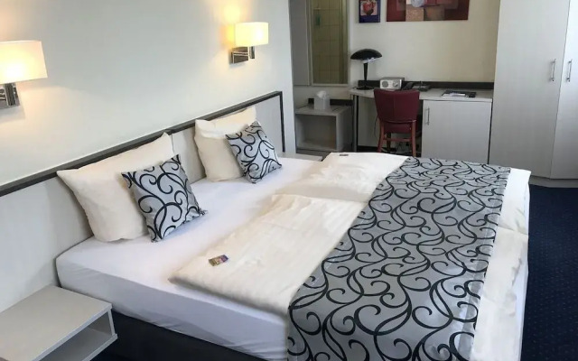 Parkhotel Neubrandenburg