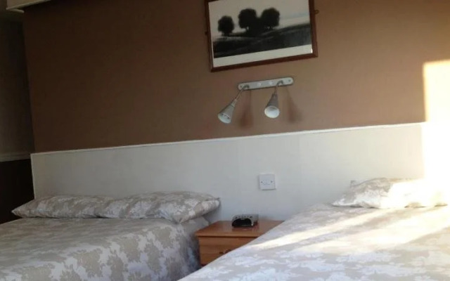 The Brentwood Hotel