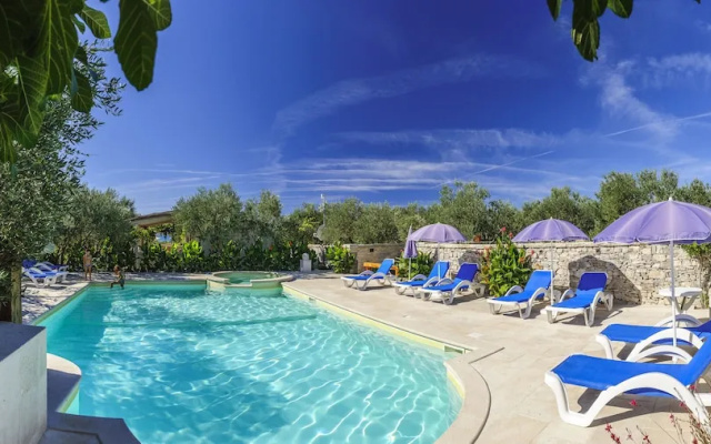 Olive Garden Camp Resort