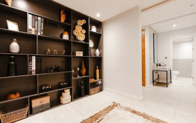 Modern Elegance & Comfort in Al Narjis With Wifi