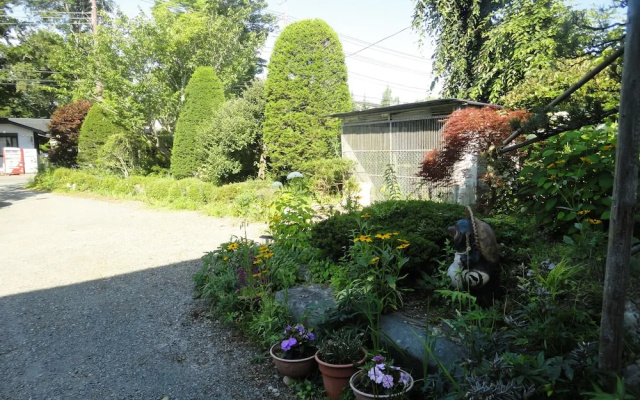 Yamanouchi Guest House