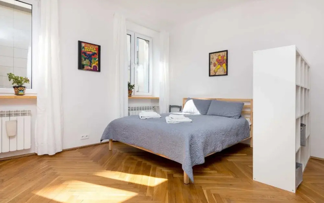 Royal Route Apartment for 10 people