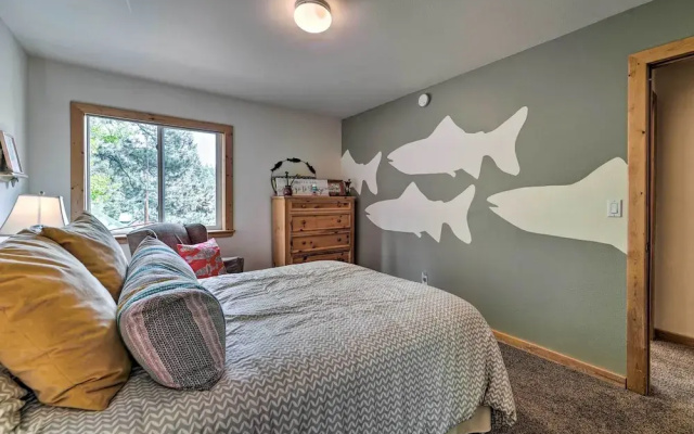 Tahoe Donner Retreat w/ Hot Tub & Fireplace!