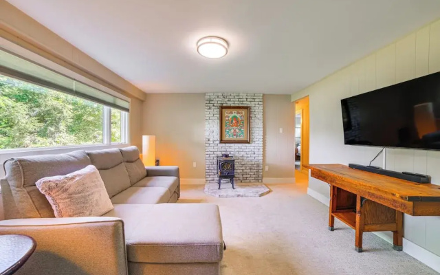 Inviting Vermont Home On Mount Ascutney!