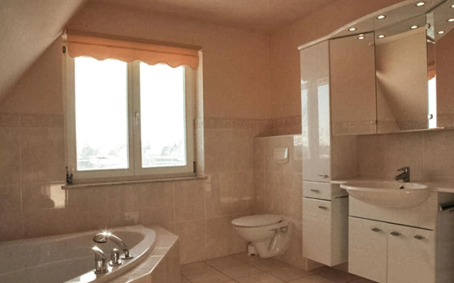 Stunning Apartment in Börgerende-rethwisch With Wifi and 2 Bedrooms
