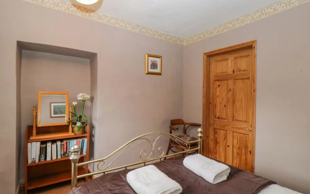Field Cottage