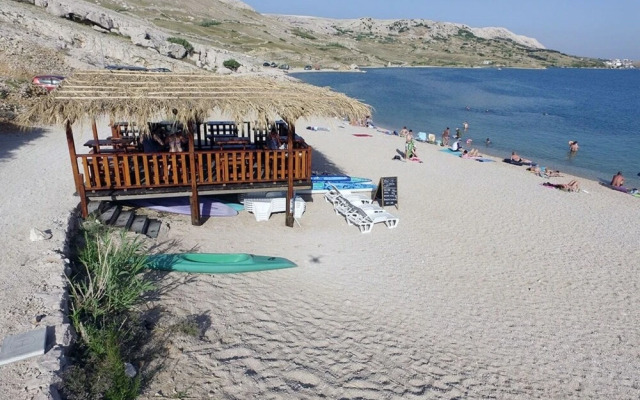 Irena - 100m From the sea - SA2 Prvi kat