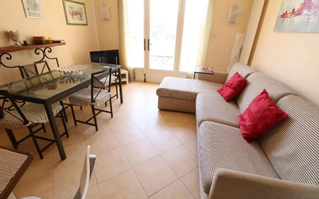 1 Bedroom Henri IV on the Croisette 240