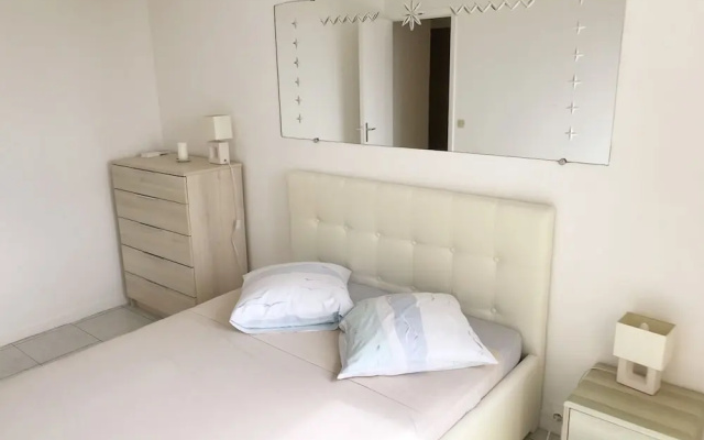 Beautiful 1-bedroom Apartment Sea View