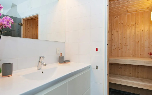 Bright Seaside Apartment in Ebeltoft