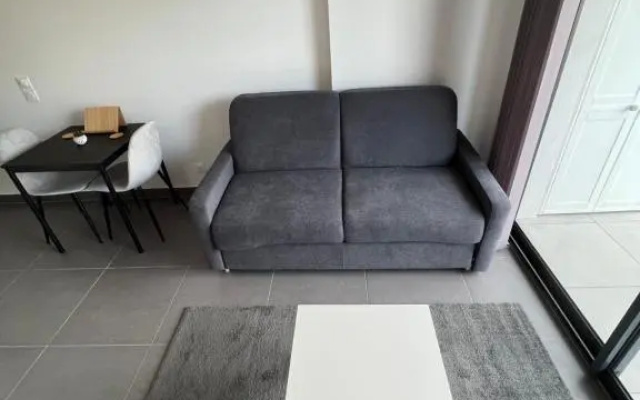 logement tout équipée Menton centre 500 m des plages