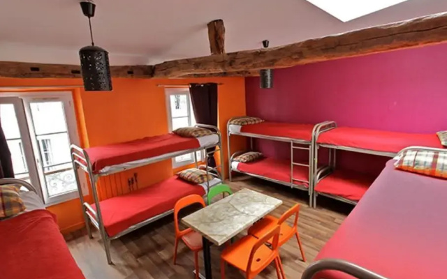 Woodstock Hostel