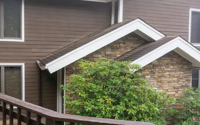 Stemwinder #8:3 Bedroom/3.5 Bath Slopeside
