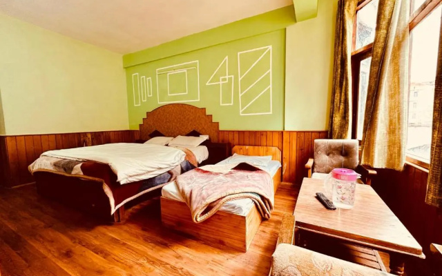 Hotel Daulat