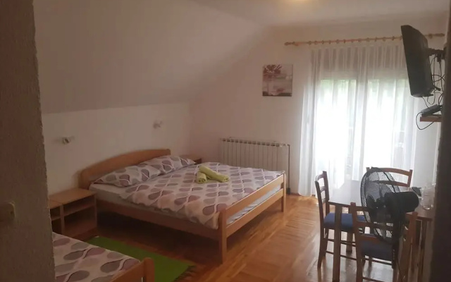 Rooms Jezero