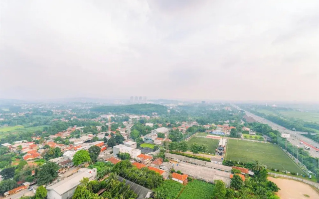Homey And Minimalist 1Br Royal Sentul Park Apartment