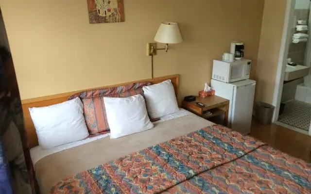 Lion Motel