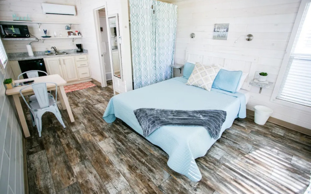 Long Cove Cabins