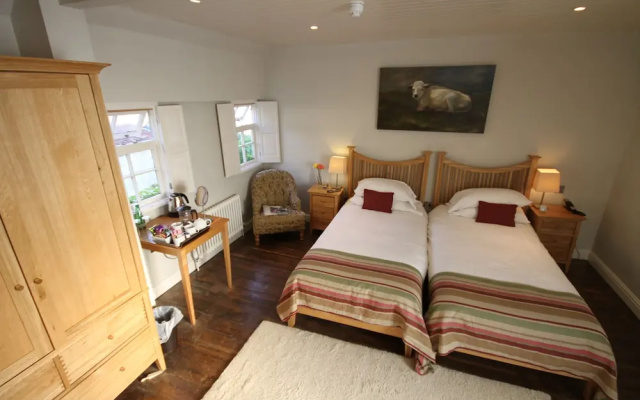 The Wheelwrights Arms