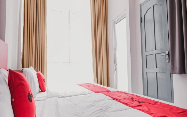 RedDoorz @ Jalan Sukabangun 2 Palembang