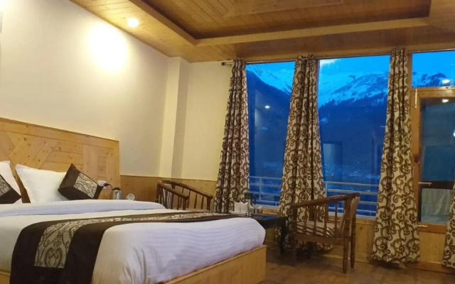 Phalguni Regency Manali