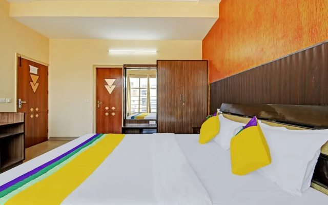 Hotel kingston, Zirakpur