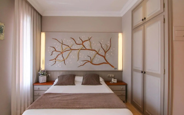 Ceferino Hotel