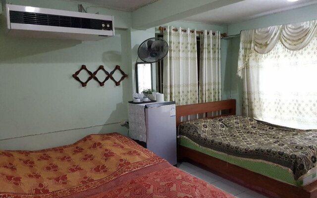 Wongchan Klang Mok Resort