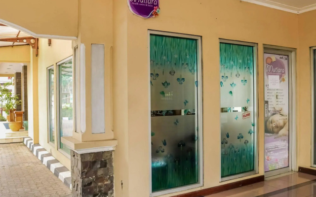 NIDA Rooms Cempaka Senen Market