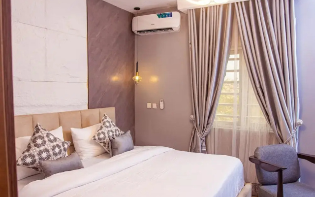 Гостевой дом TM Luxe Stays