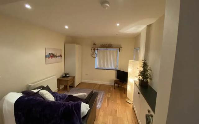 Converted Stables - Pet Friendly - Enclosed Garden