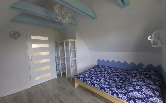 Poprzeczna 7