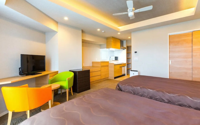 Yenn's Marina Inn Mercy