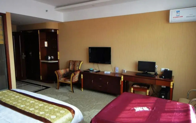 Golden Harbour Hotel