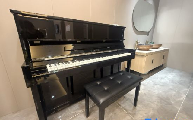 Lishu County Yifei Business Hotel