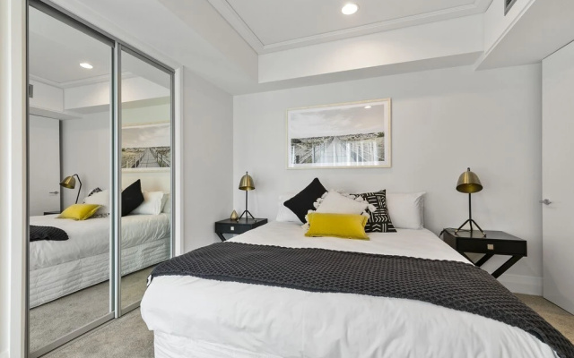 Zodiak's One Bedroom on Viaduct Harbour