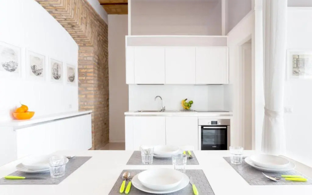Lilli Vatican White Domus