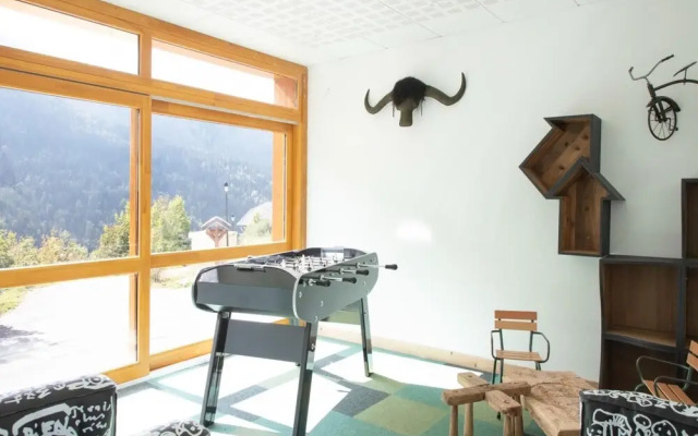 Chalet in Vaujany With Panoramic Mountain Views
