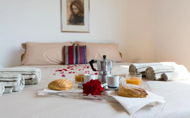 Gallinara Home