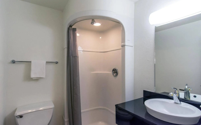 Motel 6 Arcata, CA - Cal Poly Humboldt