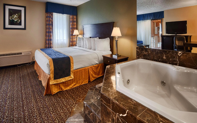 Best Western Mansfield/Bellville