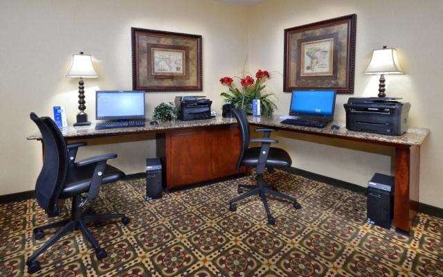 Holiday Inn Raleigh-Durham Airport by IHG