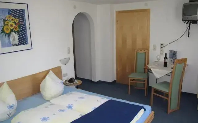 Haus Leo
