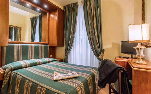 Raeli Hotel Luce