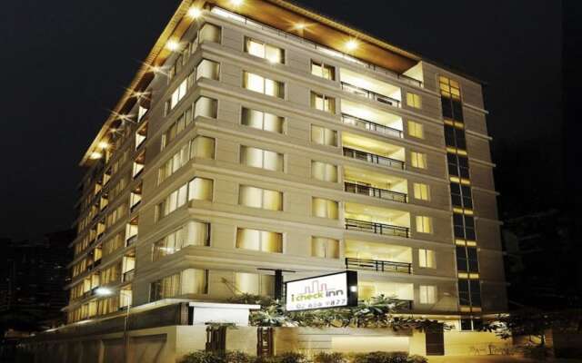 Отель Icheck Inn Sukhumvit Soi 2 Бангкок вид на фасад