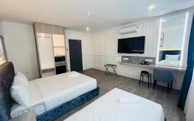 Frazel Heritage Hotel