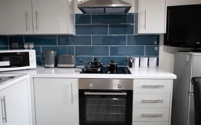 Elegant Apartment in Worcester Near the Racecourse