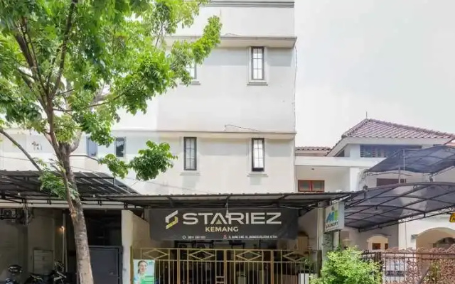 RedDoorz @ Stariez Kemang